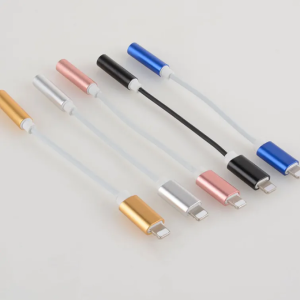 CABLE IPHONE JACK 10CM